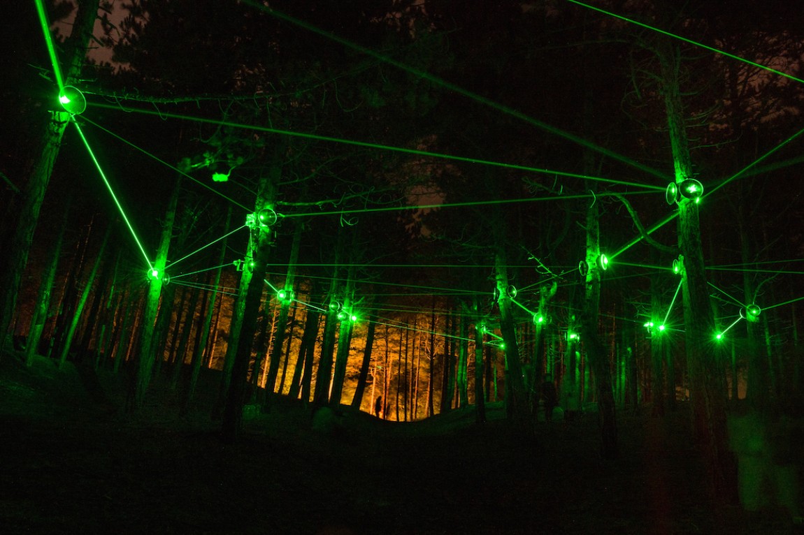 Kunstenaars brengen lasers naar Vlieland